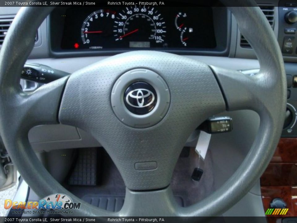 2007 Toyota Corolla LE Silver Streak Mica / Stone Photo #17