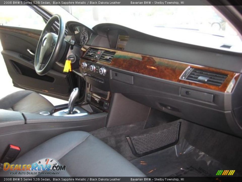2008 BMW 5 Series 528i Sedan Black Sapphire Metallic / Black Dakota Leather Photo #18