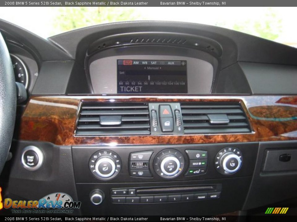2008 BMW 5 Series 528i Sedan Black Sapphire Metallic / Black Dakota Leather Photo #19