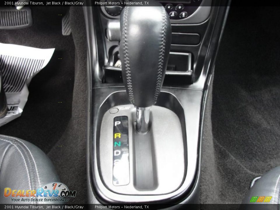 2001 Hyundai Tiburon Jet Black / Black/Gray Photo #35