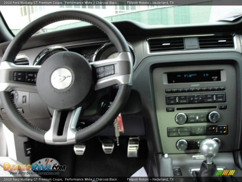 2010 Ford Mustang GT Premium Coupe Performance White / Charcoal Black Photo #31