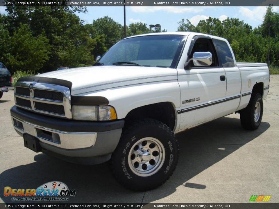 1997 Dodge Ram 1500 Laramie SLT Extended Cab 4x4 Bright White / Mist Gray Photo #1