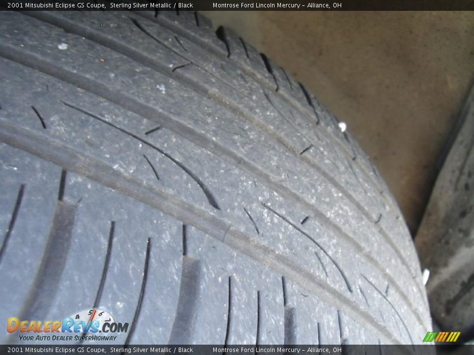 2001 Mitsubishi Eclipse GS Coupe Sterling Silver Metallic / Black Photo #10
