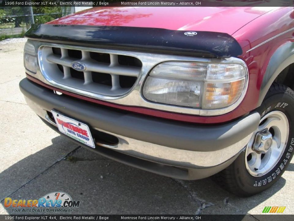 1996 Ford Explorer XLT 4x4 Electric Red Metallic / Beige Photo #9
