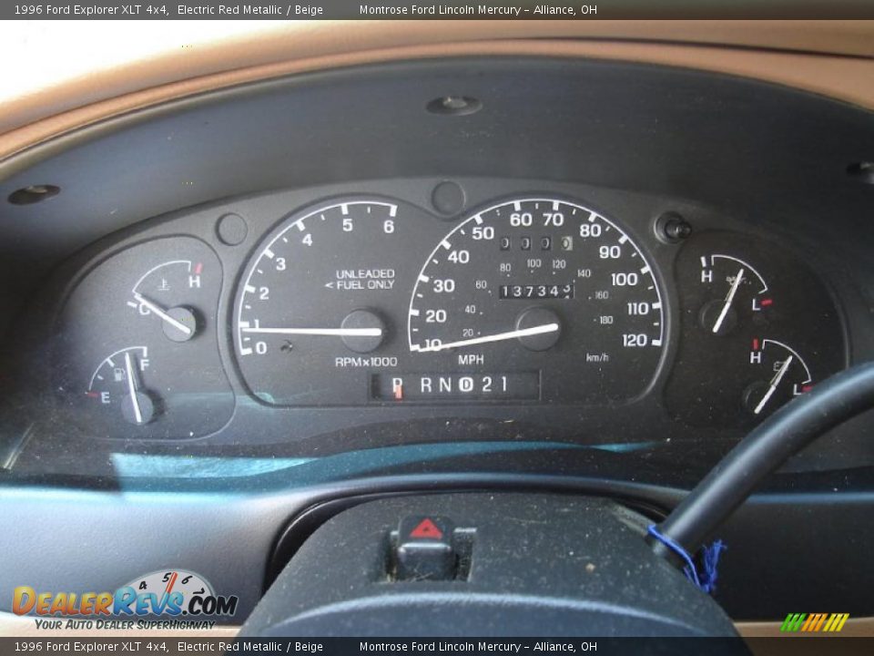 1996 Ford Explorer XLT 4x4 Electric Red Metallic / Beige Photo #28