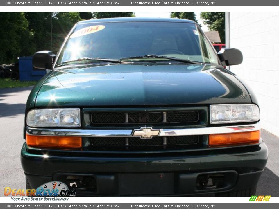 2004 Chevrolet Blazer LS 4x4 Dark Green Metallic / Graphite Gray Photo #6