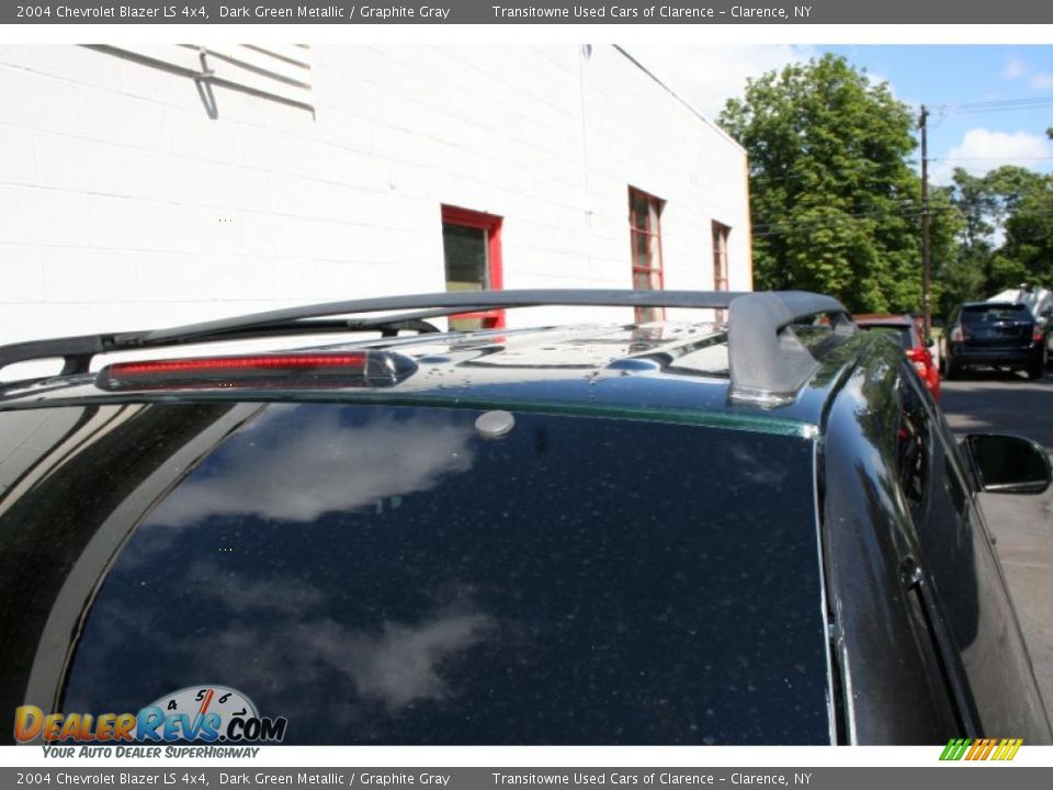 2004 Chevrolet Blazer LS 4x4 Dark Green Metallic / Graphite Gray Photo #11