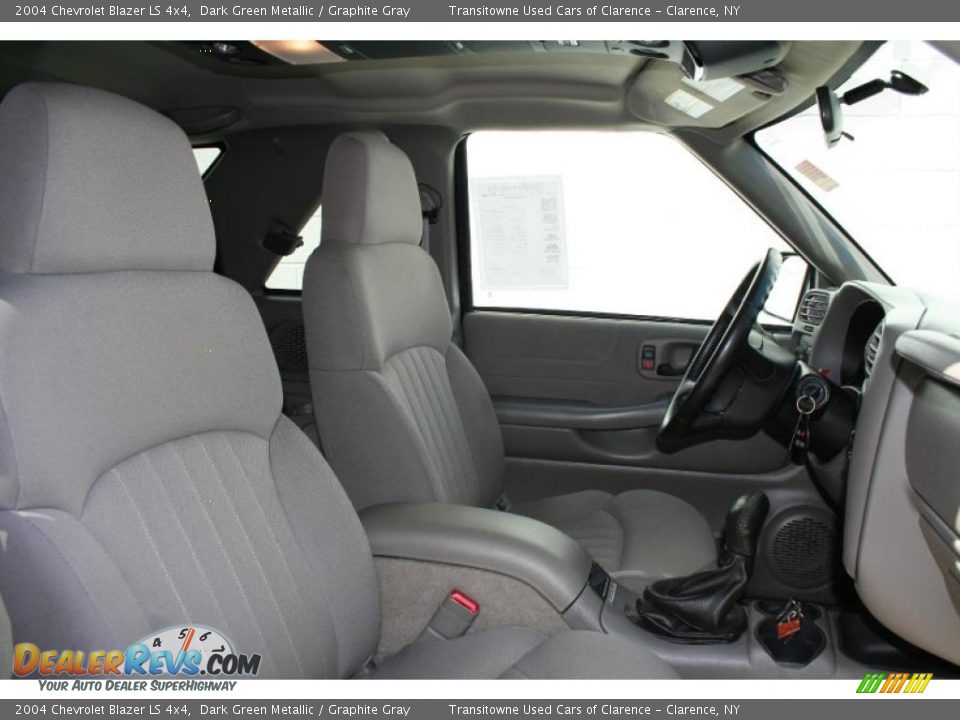 2004 Chevrolet Blazer LS 4x4 Dark Green Metallic / Graphite Gray Photo #12