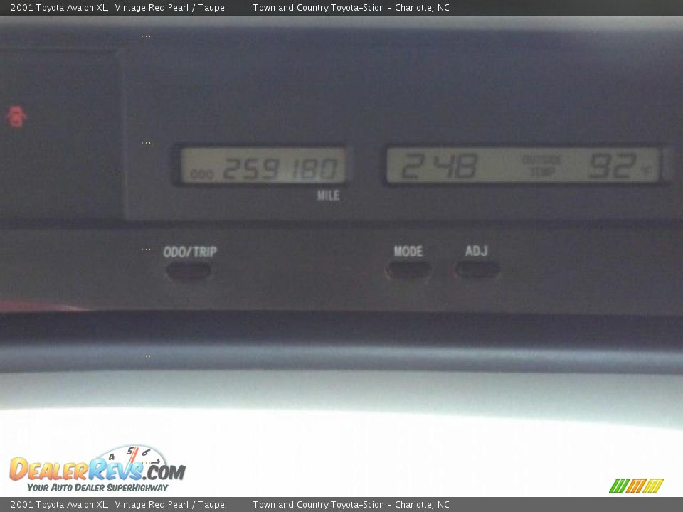 2001 Toyota Avalon XL Vintage Red Pearl / Taupe Photo #9