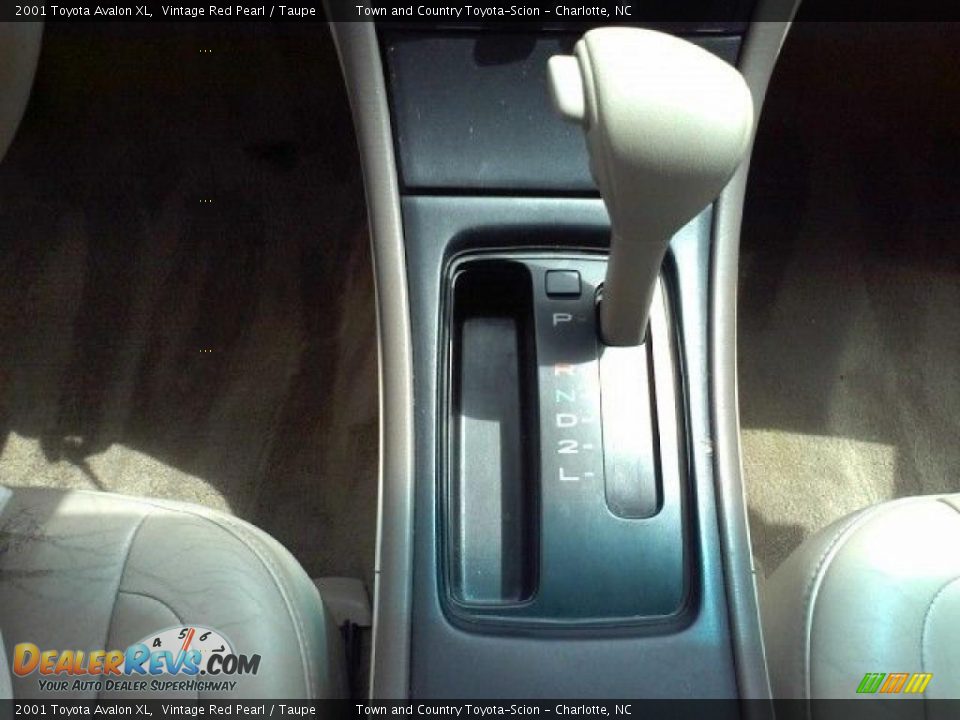 2001 Toyota Avalon XL Vintage Red Pearl / Taupe Photo #10