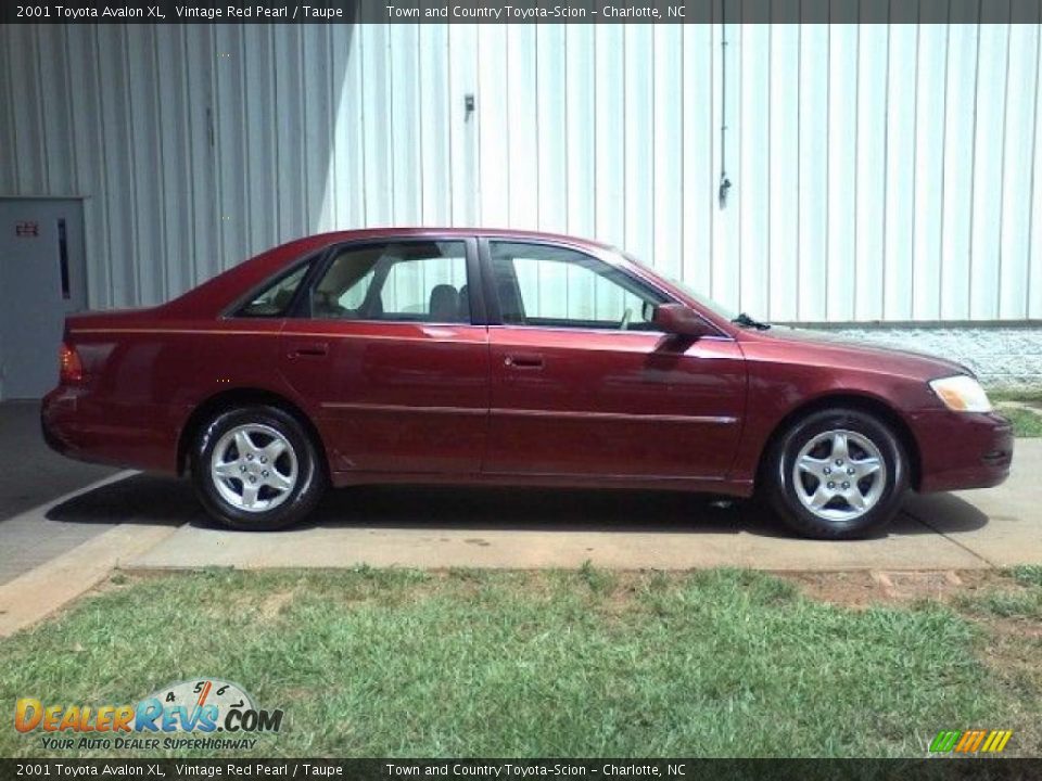 2001 Toyota Avalon XL Vintage Red Pearl / Taupe Photo #18