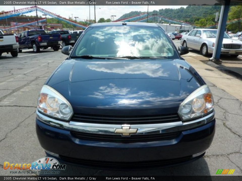 2005 Chevrolet Malibu LT V6 Sedan Dark Blue Metallic / Gray Photo #4