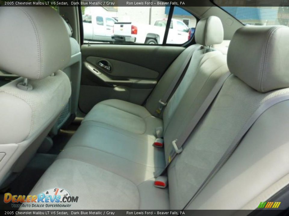 2005 Chevrolet Malibu LT V6 Sedan Dark Blue Metallic / Gray Photo #17