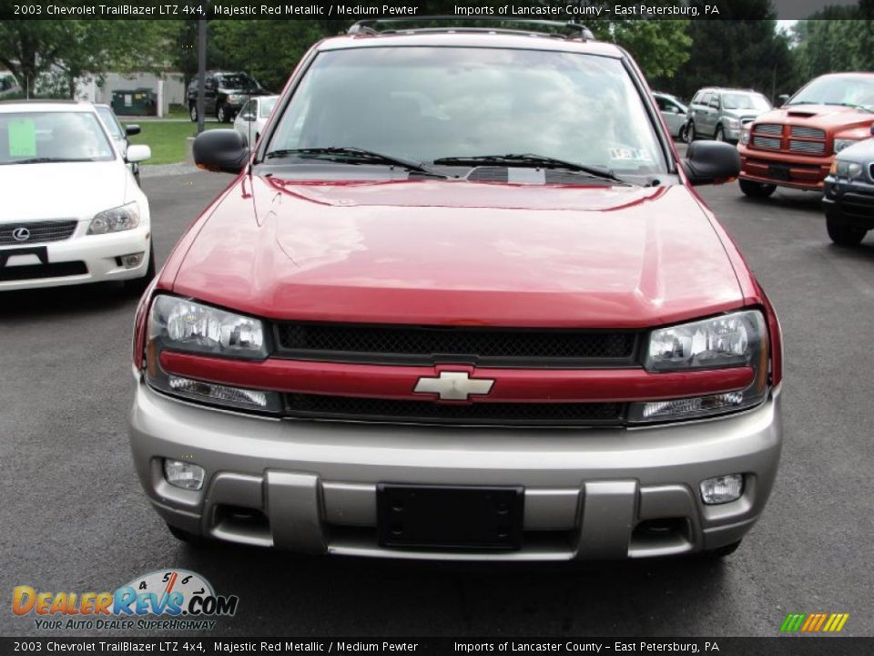 2003 Chevrolet TrailBlazer LTZ 4x4 Majestic Red Metallic / Medium Pewter Photo #2