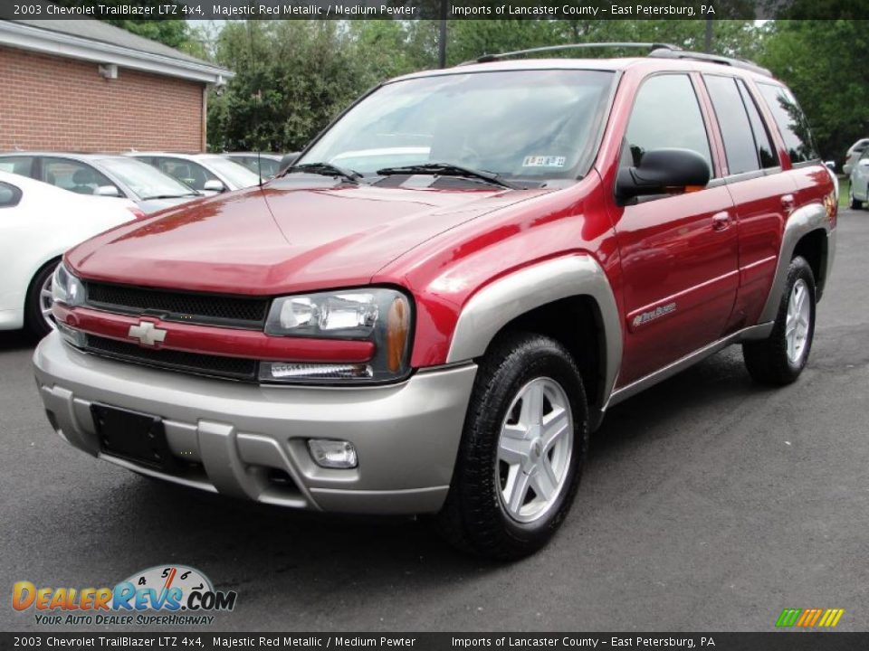 2003 Chevrolet TrailBlazer LTZ 4x4 Majestic Red Metallic / Medium Pewter Photo #3