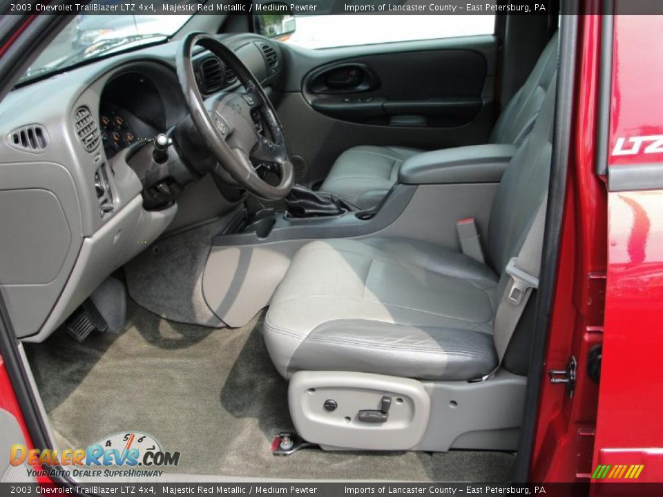 2003 Chevrolet TrailBlazer LTZ 4x4 Majestic Red Metallic / Medium Pewter Photo #9