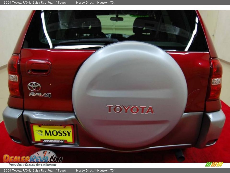 2004 Toyota RAV4 Salsa Red Pearl / Taupe Photo #8