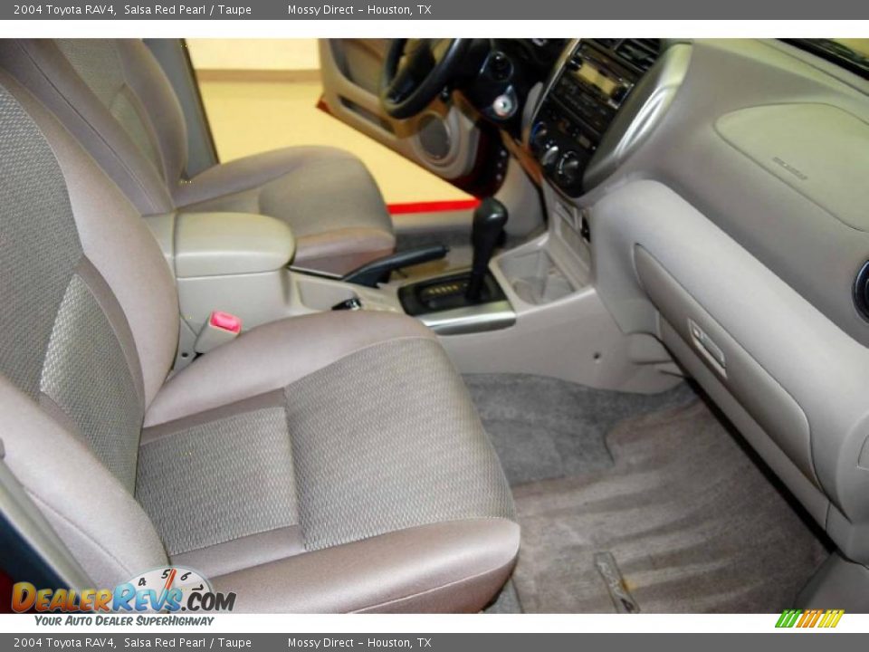 2004 Toyota RAV4 Salsa Red Pearl / Taupe Photo #25