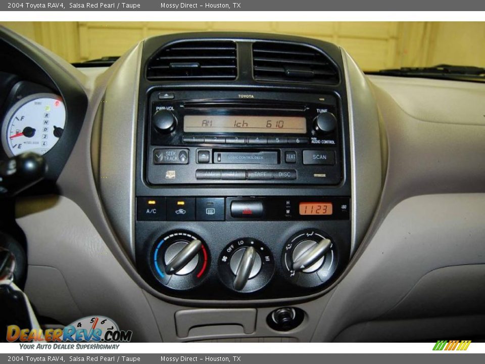 2004 Toyota RAV4 Salsa Red Pearl / Taupe Photo #28