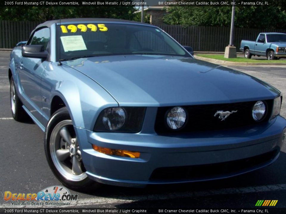 2005 Ford Mustang GT Deluxe Convertible Windveil Blue Metallic / Light Graphite Photo #7