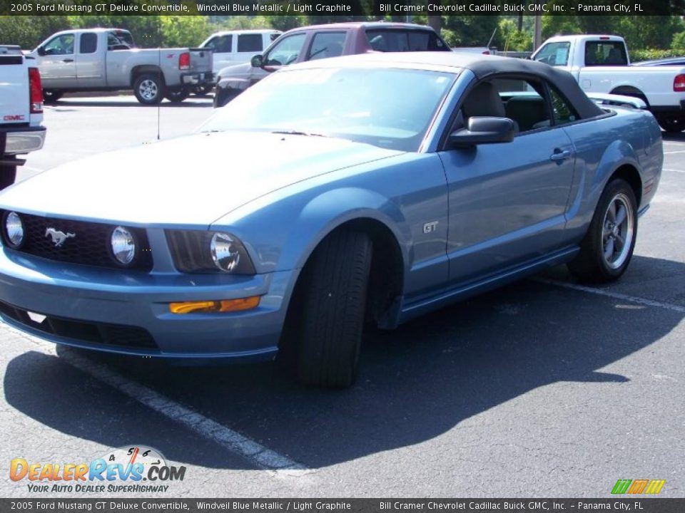 2005 Ford Mustang GT Deluxe Convertible Windveil Blue Metallic / Light Graphite Photo #9