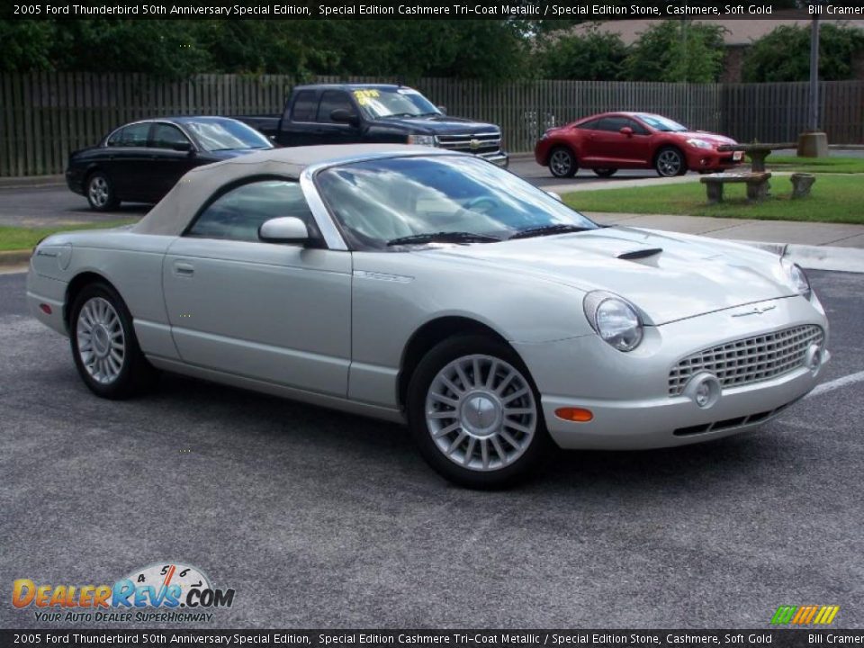 2005 Ford Thunderbird 50th Anniversary Special Edition Special Edition Cashmere Tri-Coat Metallic / Special Edition Stone, Cashmere, Soft Gold Photo #2