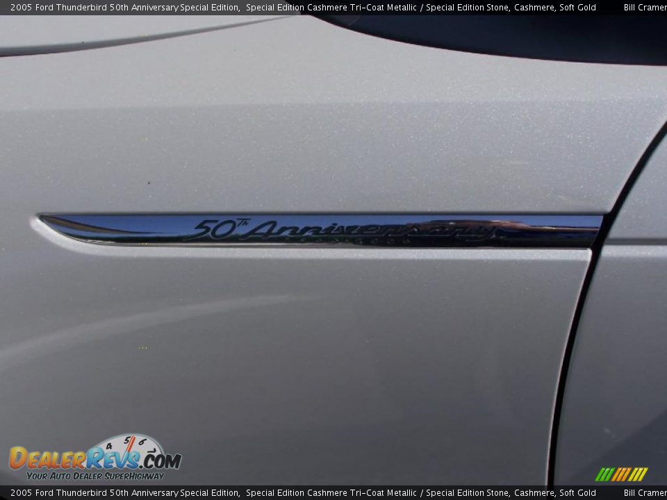 2005 Ford Thunderbird 50th Anniversary Special Edition Special Edition Cashmere Tri-Coat Metallic / Special Edition Stone, Cashmere, Soft Gold Photo #13