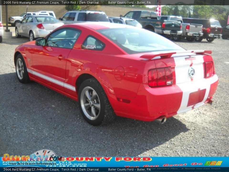2006 Ford Mustang GT Premium Coupe Torch Red / Dark Charcoal Photo #4