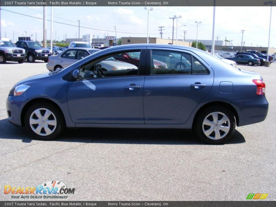 2007 Toyota Yaris Sedan Pacific Blue Metallic / Bisque Photo #6