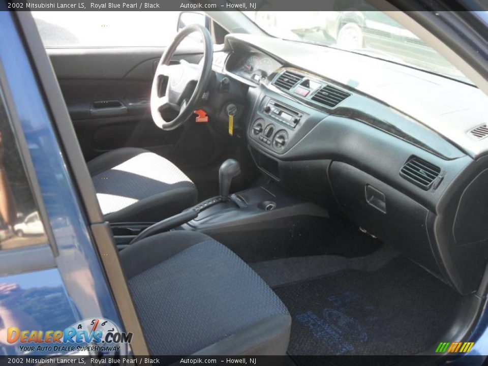 2002 Mitsubishi Lancer LS Royal Blue Pearl / Black Photo #10