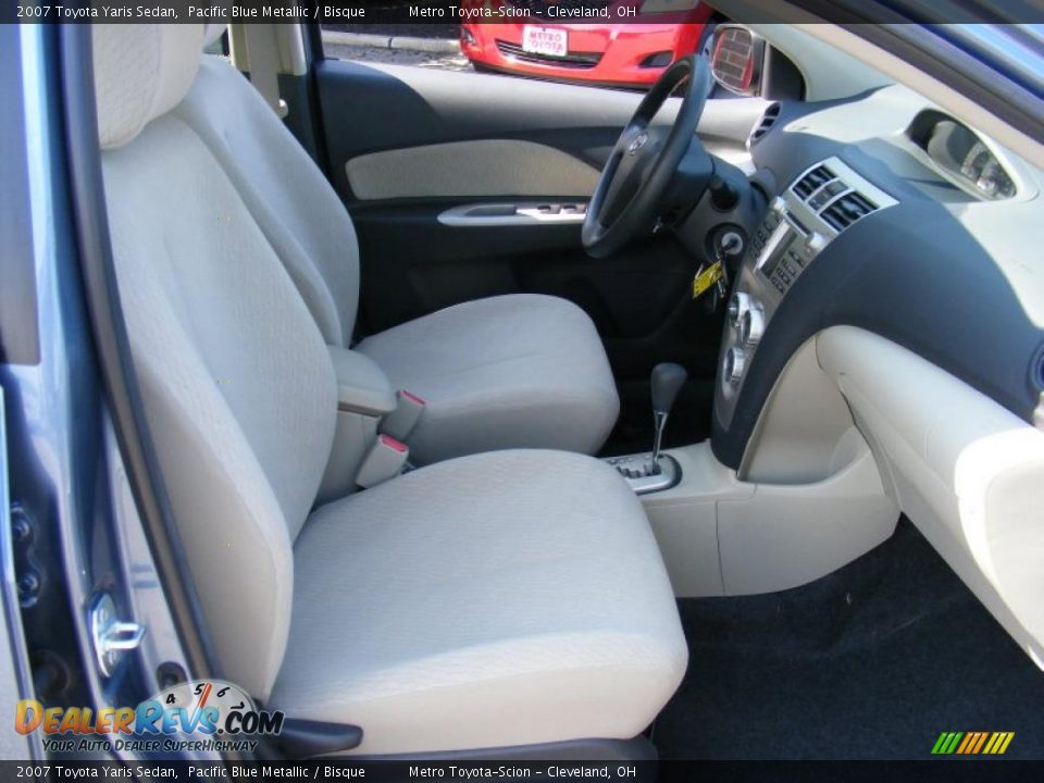 2007 Toyota Yaris Sedan Pacific Blue Metallic / Bisque Photo #13