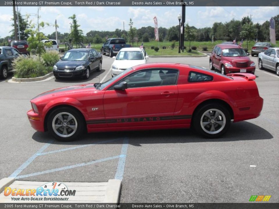 2005 Ford Mustang GT Premium Coupe Torch Red / Dark Charcoal Photo #3