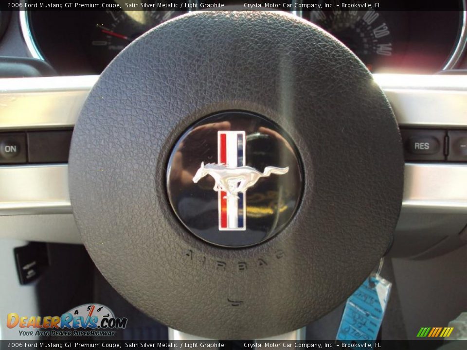 2006 Ford Mustang GT Premium Coupe Satin Silver Metallic / Light Graphite Photo #20