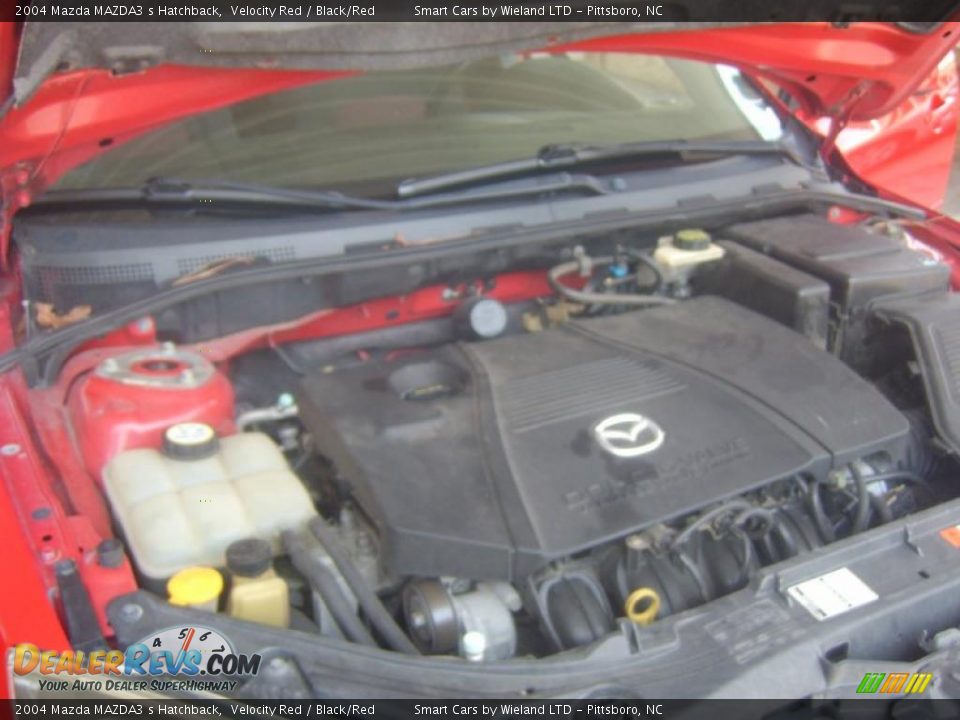 2004 Mazda MAZDA3 s Hatchback Velocity Red / Black/Red Photo #18