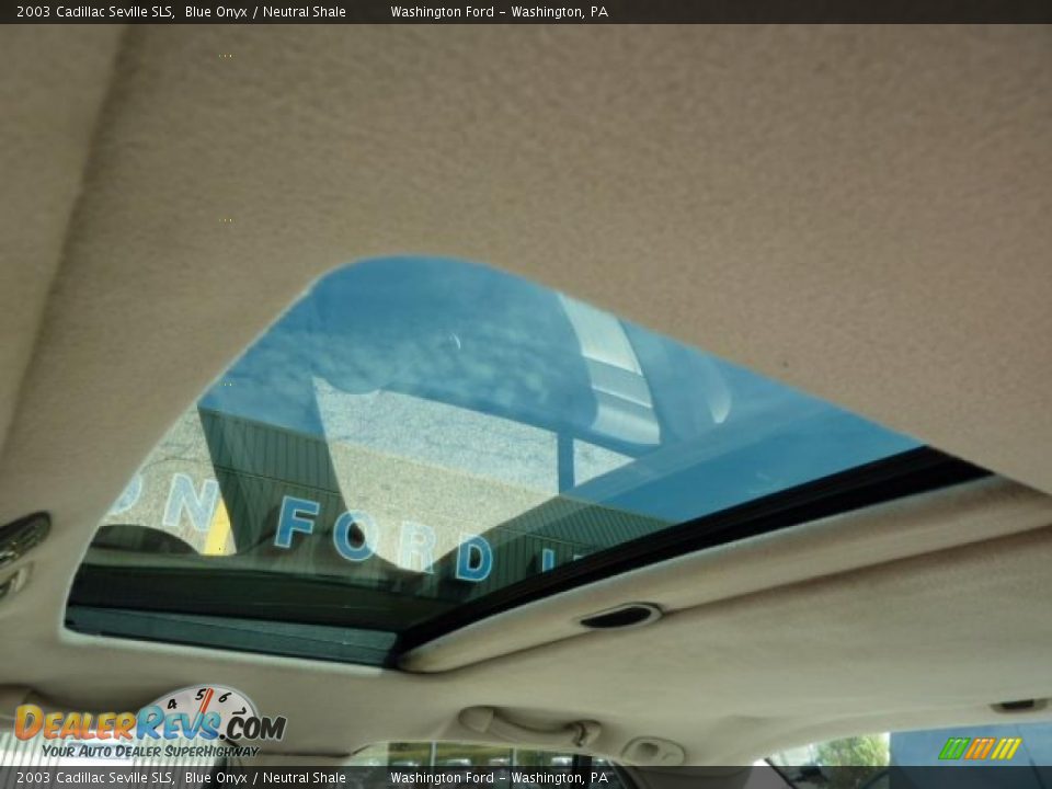2003 Cadillac Seville SLS Blue Onyx / Neutral Shale Photo #13