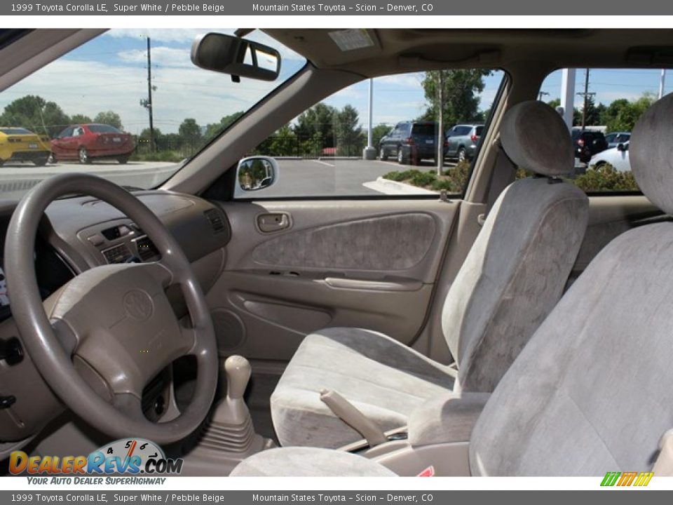 1999 Toyota Corolla LE Super White / Pebble Beige Photo #9