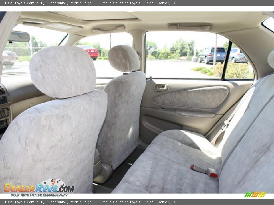1999 Toyota Corolla LE Super White / Pebble Beige Photo #10