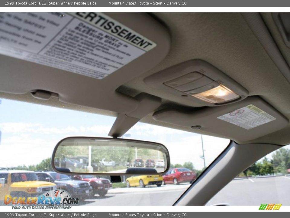 1999 Toyota Corolla LE Super White / Pebble Beige Photo #25