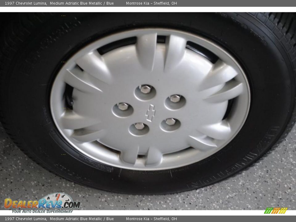 1997 Chevrolet Lumina Medium Adriatic Blue Metallic / Blue Photo #29