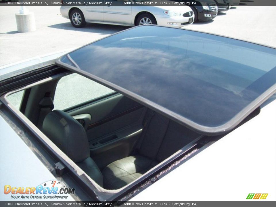 2004 Chevrolet Impala LS Galaxy Silver Metallic / Medium Gray Photo #10