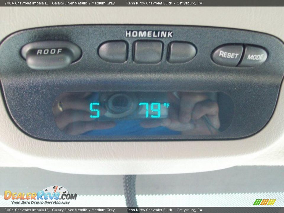 2004 Chevrolet Impala LS Galaxy Silver Metallic / Medium Gray Photo #23