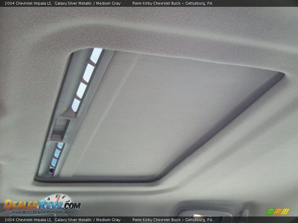 2004 Chevrolet Impala LS Galaxy Silver Metallic / Medium Gray Photo #25