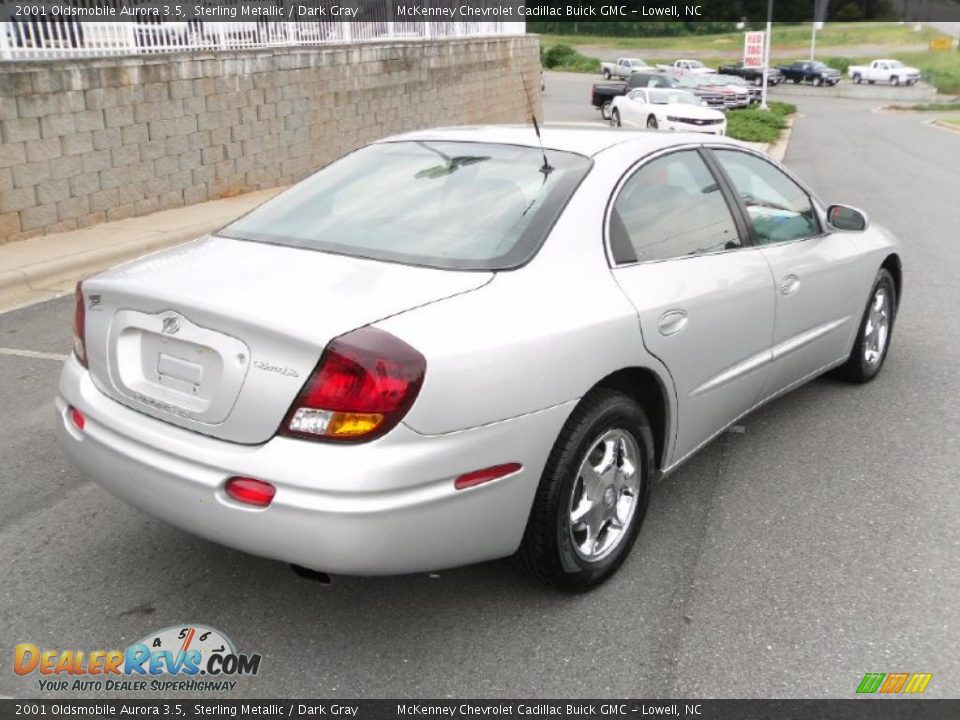 2001 Oldsmobile Aurora 3.5 Sterling Metallic / Dark Gray Photo #4