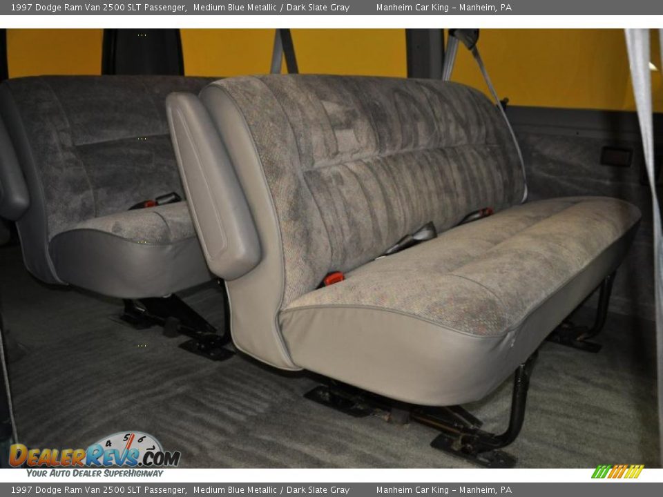 1997 Dodge Ram Van 2500 SLT Passenger Medium Blue Metallic / Dark Slate Gray Photo #15