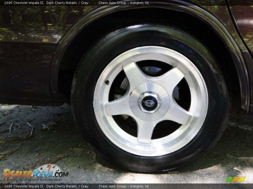 1996 Chevrolet Impala SS Dark Cherry Metallic / Gray Photo #11