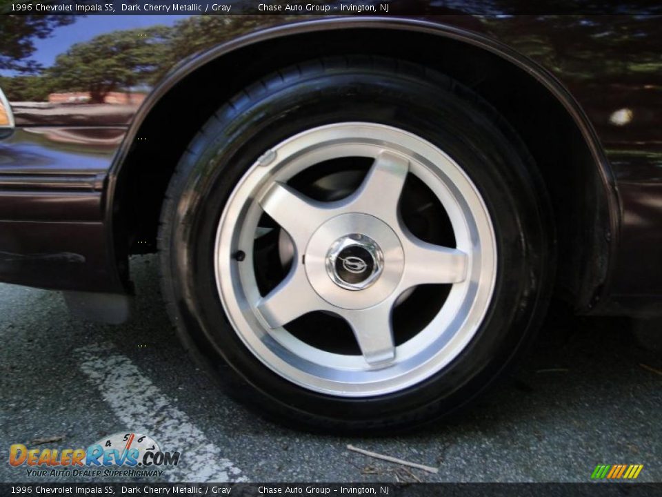 1996 Chevrolet Impala SS Dark Cherry Metallic / Gray Photo #13