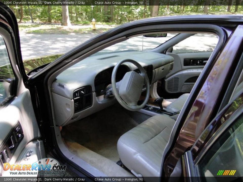 1996 Chevrolet Impala SS Dark Cherry Metallic / Gray Photo #25