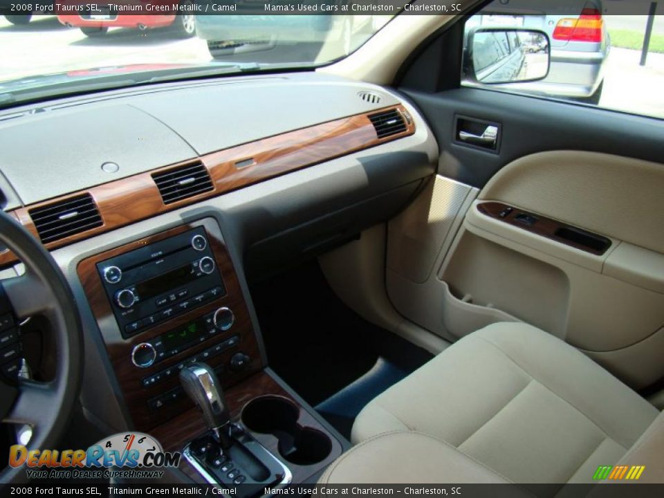 2008 Ford Taurus SEL Titanium Green Metallic / Camel Photo #15