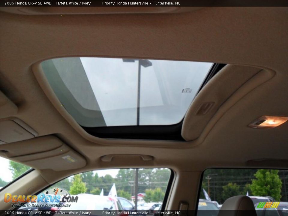 2006 Honda CR-V SE 4WD Taffeta White / Ivory Photo #10