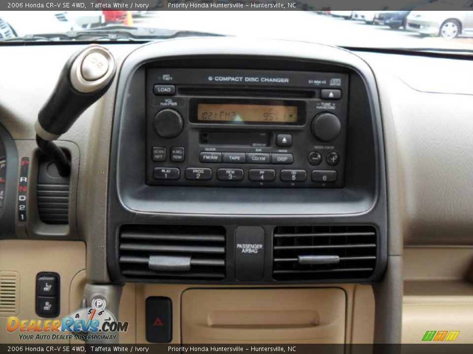2006 Honda CR-V SE 4WD Taffeta White / Ivory Photo #15